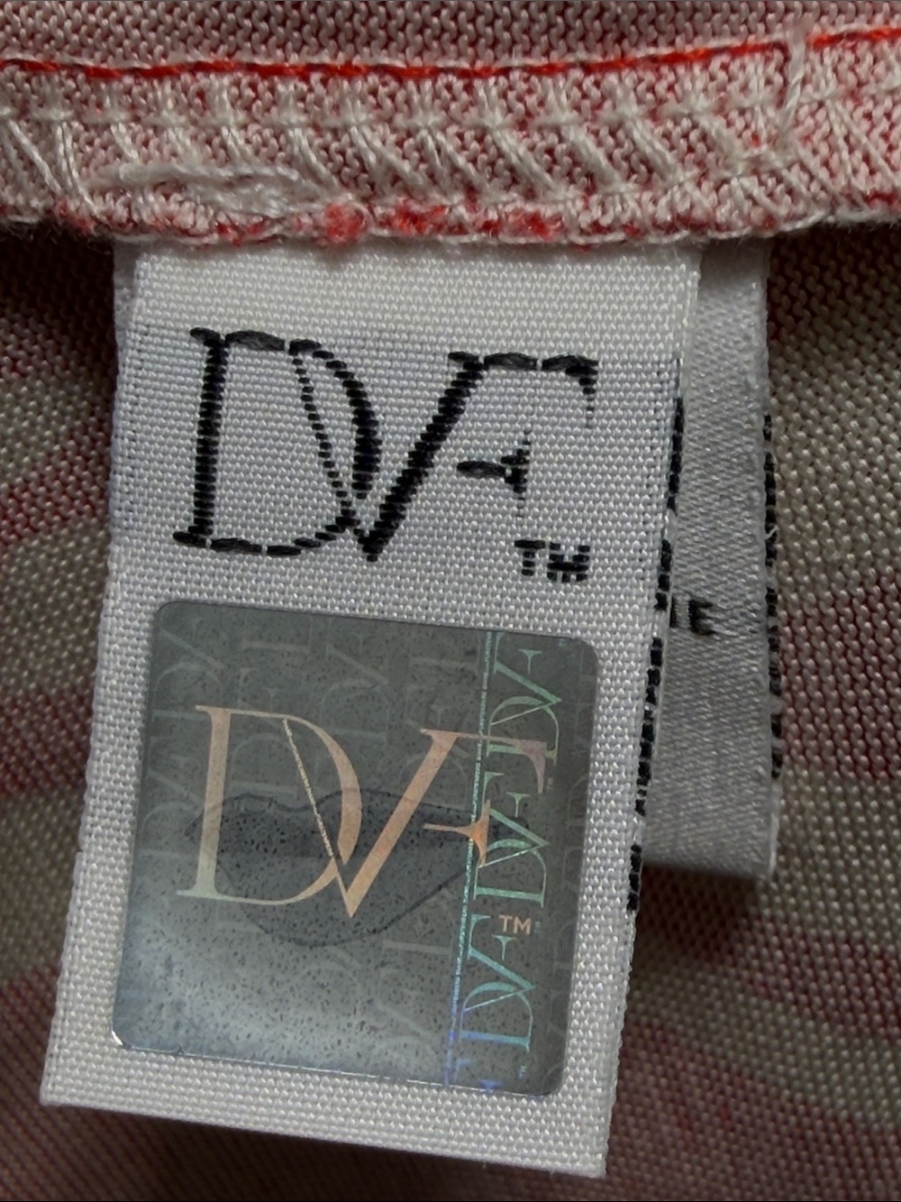 Diane Von Furstenberg Red and White Geometric V‑Neck Long Sleeve Dress (rack14) - Picture 8 of 10